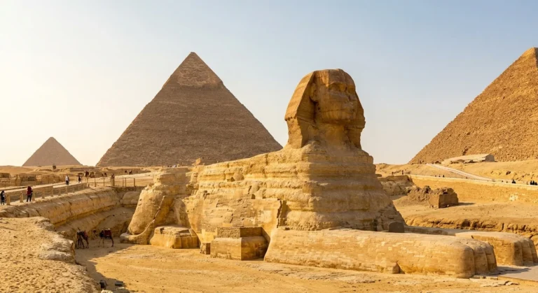 Cairo and Giza Pyramids Day Trip from Hurghada