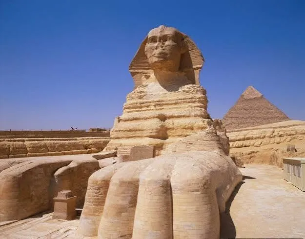 Cairo and Giza Pyramids Day Trip from Hurghada