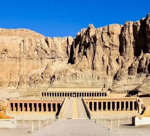 7-Day Nile Cruise Luxot to Aswan with Dendera & Abydos