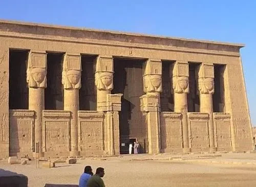 7-Day Nile Cruise Luxot to Aswan with Dendera & Abydos