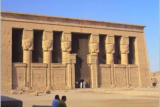 7-Day Nile Cruise Luxot to Aswan with Dendera & Abydos