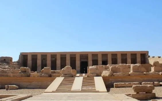 7-Day Nile Cruise Luxot to Aswan with Dendera & Abydos