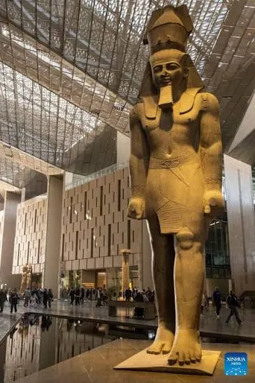 Cairo and Giza Pyramids Day Trip from Hurghada