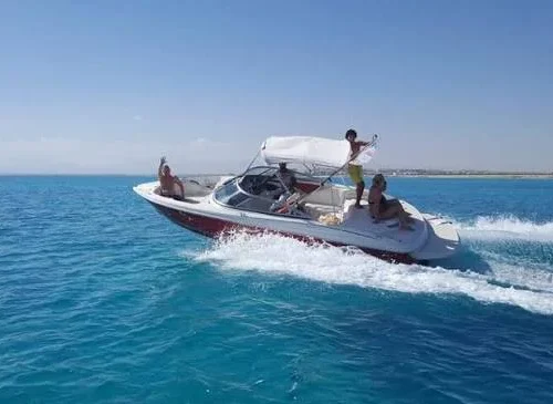 Private Speedboat and Snorkeling Trip from Hurghada
